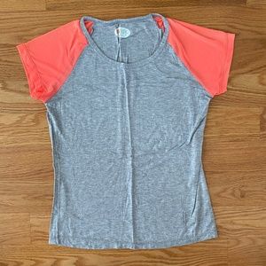 Spunkwear Women's NWOT Short Sleeve Top With Mesh Sleeves (M)